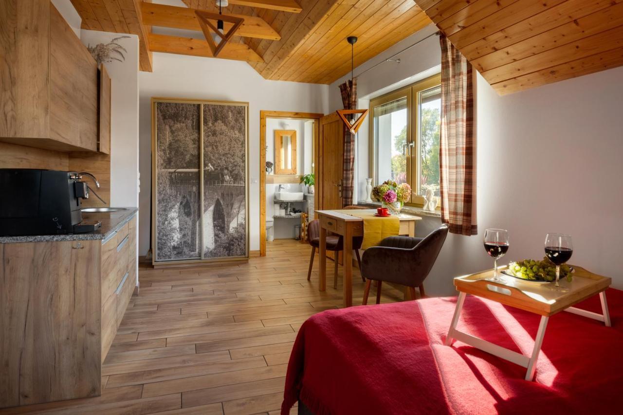 Apartamenty U Harrego II Przy Stawie Spa Klimatyzacja,Balkon,Sauna , Balia, Ogrod,Parking Кудова-Здрой Екстериор снимка
